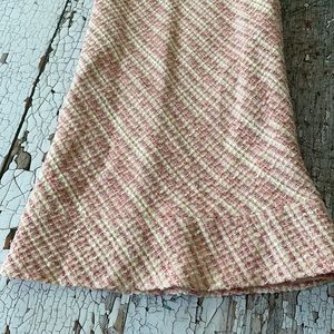 🟢 Pink Tweed Midi Skirt